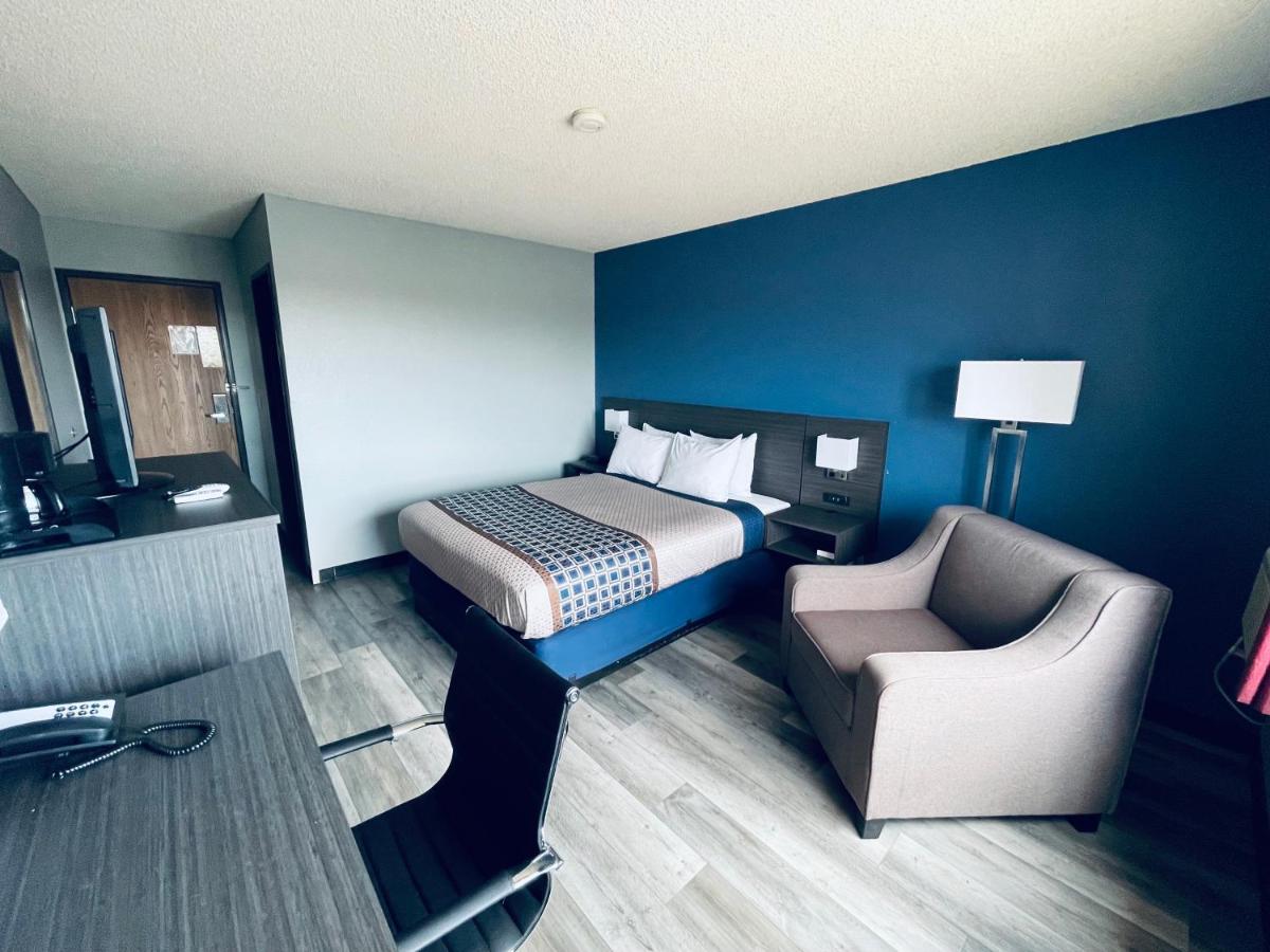 | Americas Choice Inn & Suites