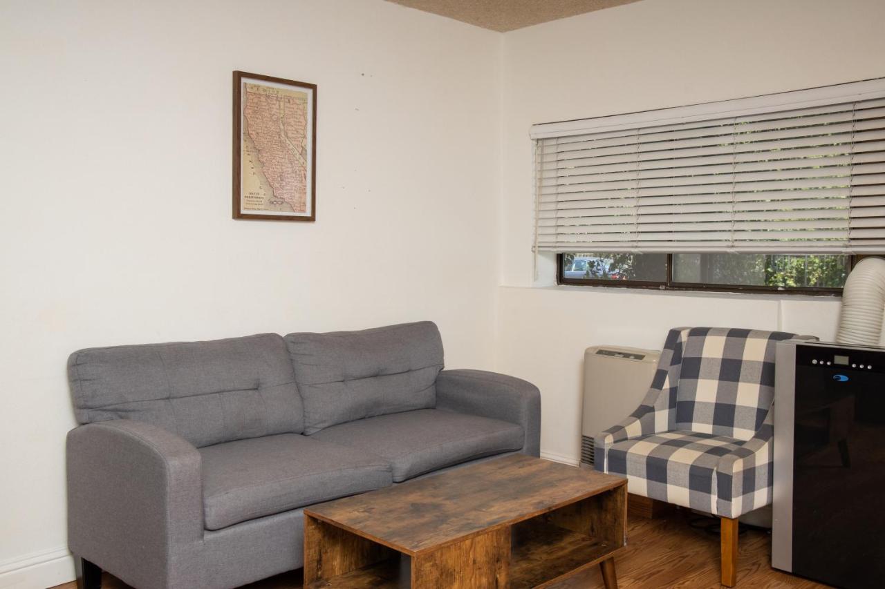 | The Occidental Lodge