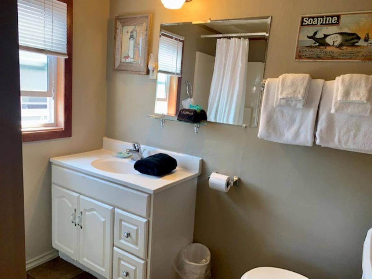 | Anchorage Cottages