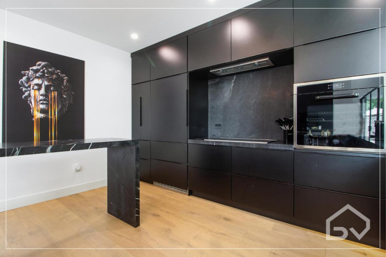  | Villa Noir Design District Miami 4BR & 2BA Sleeps 14 with Grill, Pool Table, Pool & More