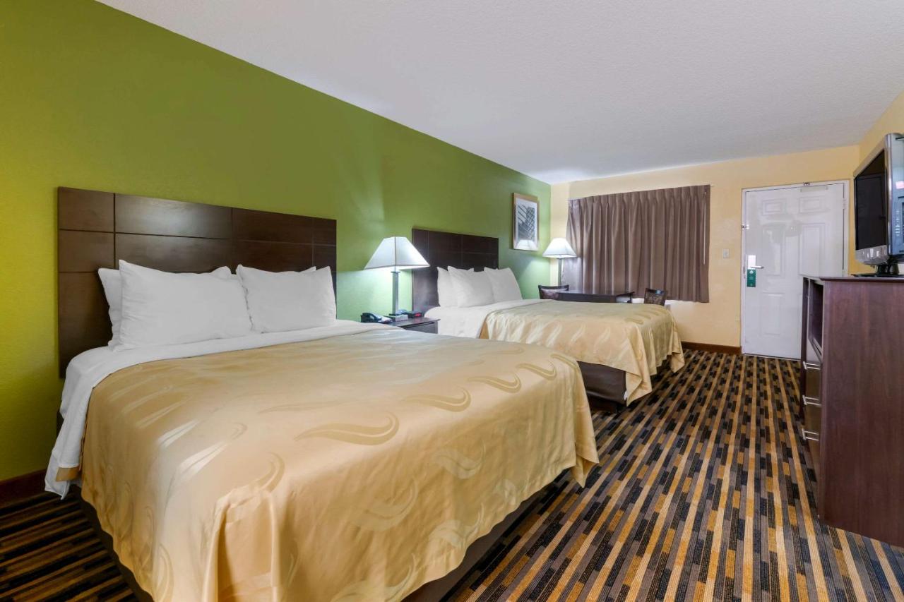 Queen Room with Two Queen Beds - Non-Smoking at Quality Inn & Suites Mt Dora North