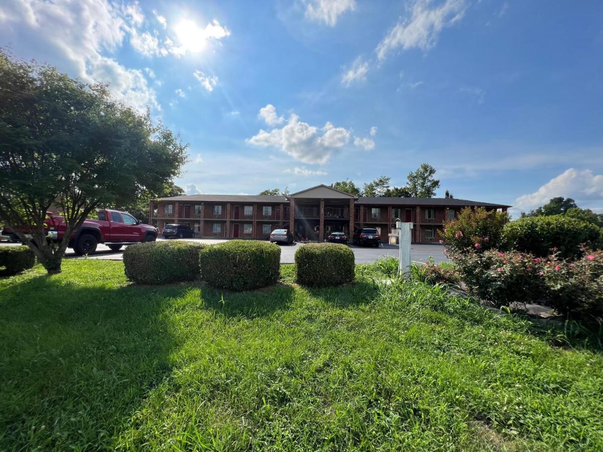  | Americas Inn Bardstown