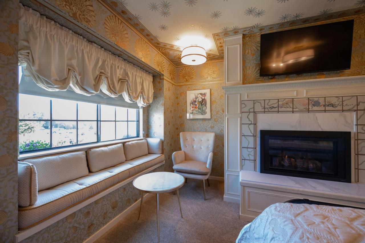 | Mill Rose Inn