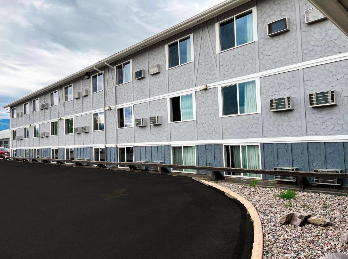 | Super 8 by Wyndham Missoula/Brooks Street