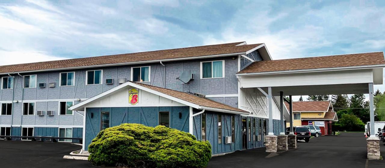 | Super 8 by Wyndham Missoula/Brooks Street