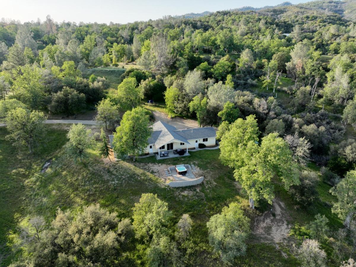  | Glamour Mountain Getaway by Casa Oso with views and spa