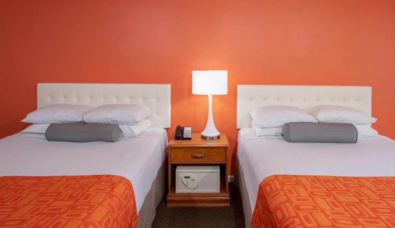 Standard Room with Two Double Beds - Non-Smoking at Howard Johnson by Wyndham Atlantic City