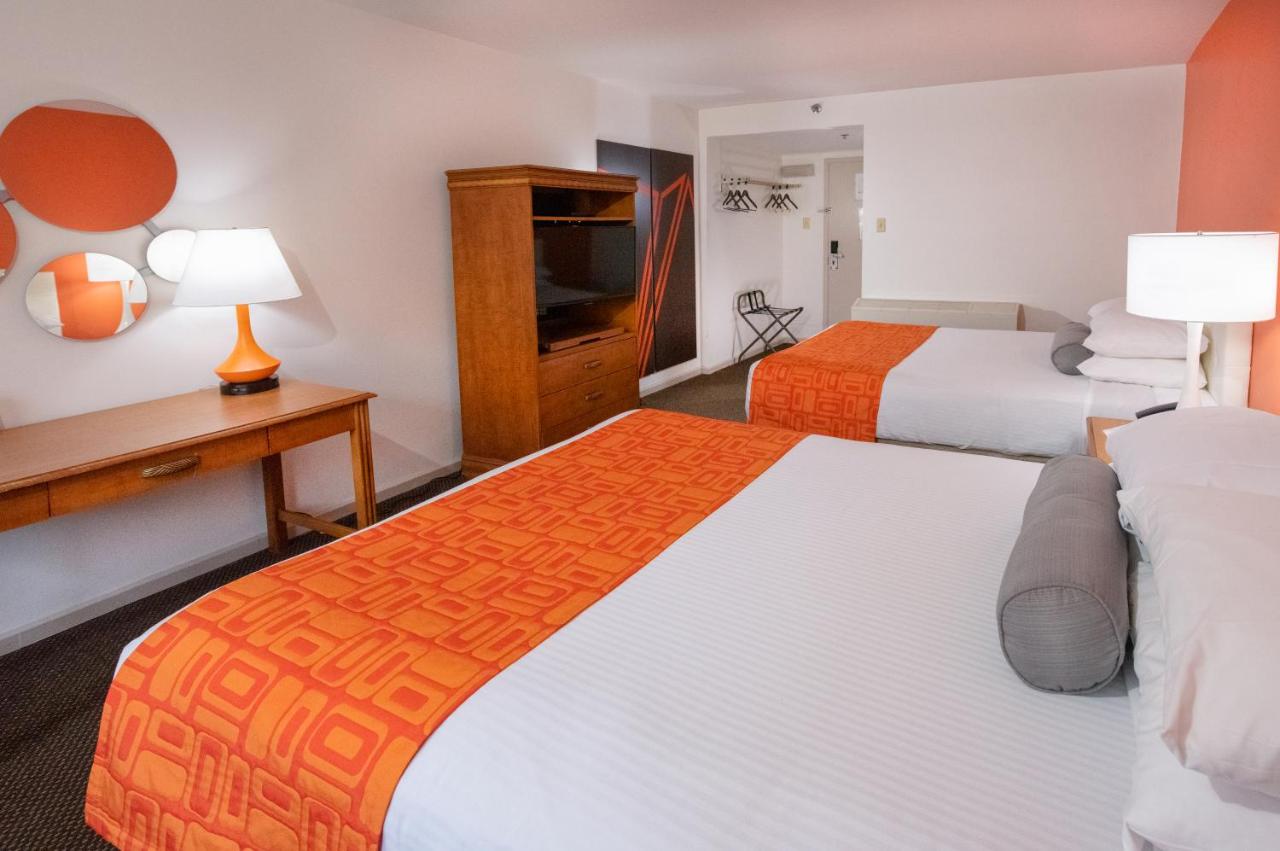 Standard Room with Two Double Beds - Non-Smoking at Howard Johnson by Wyndham Atlantic City