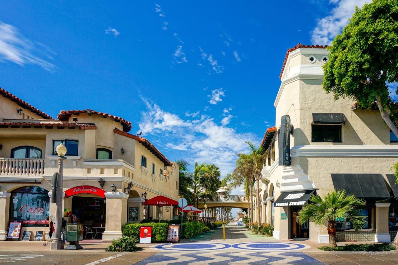 | Balboa Inn, On The Beach At Newport
