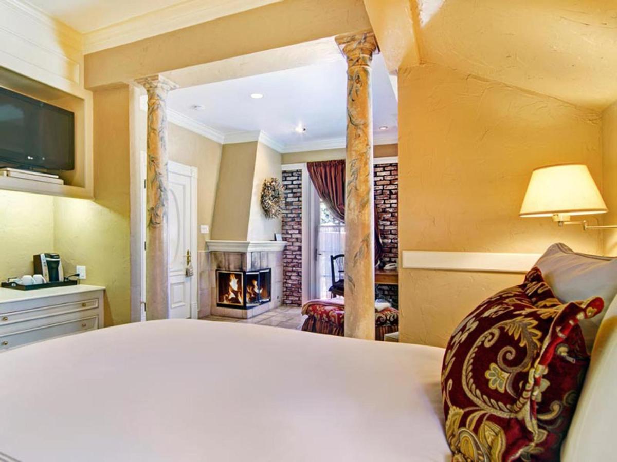 | Inn at Depot Hill