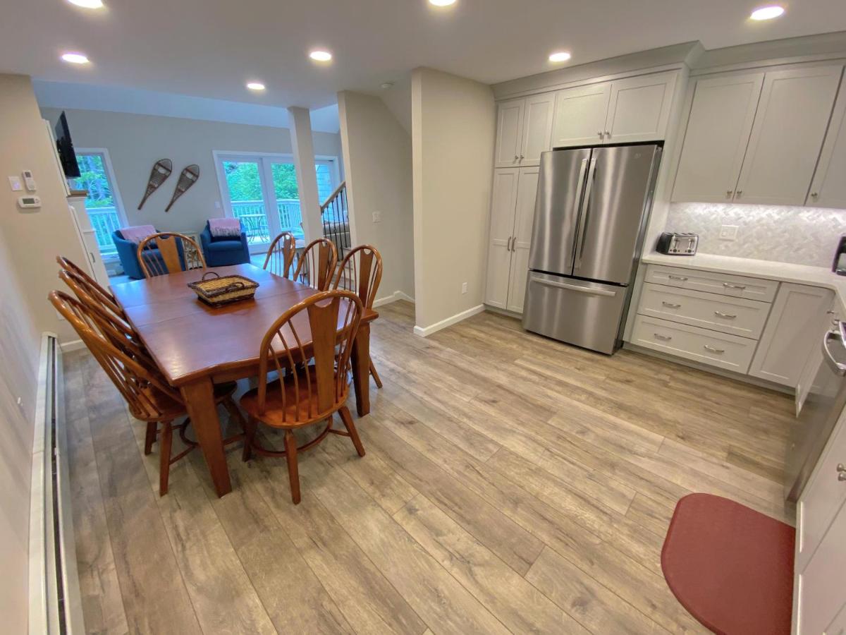 | R7 Ski-in Ski-out Bretton Woods Townhome on 2-mile home trail Mt Washington views