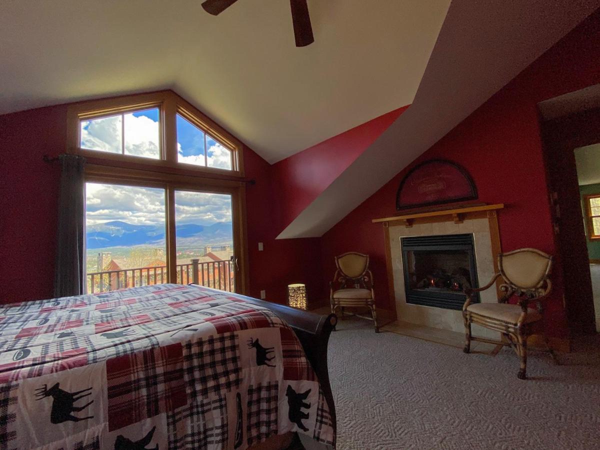 | P5 Ski-in Ski-out rare find Presidential View, single family with garage, pool table, ping pong