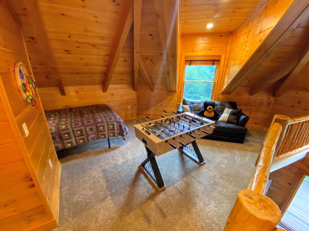 | OR Luxury 'yurt-like' home in Bretton Woods with private beach, firepit, AC, fishing and trails