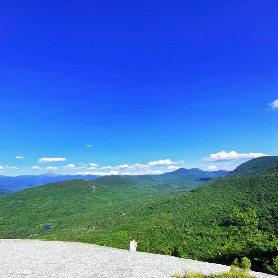 | OR Luxury 'yurt-like' home in Bretton Woods with private beach, firepit, AC, fishing and trails