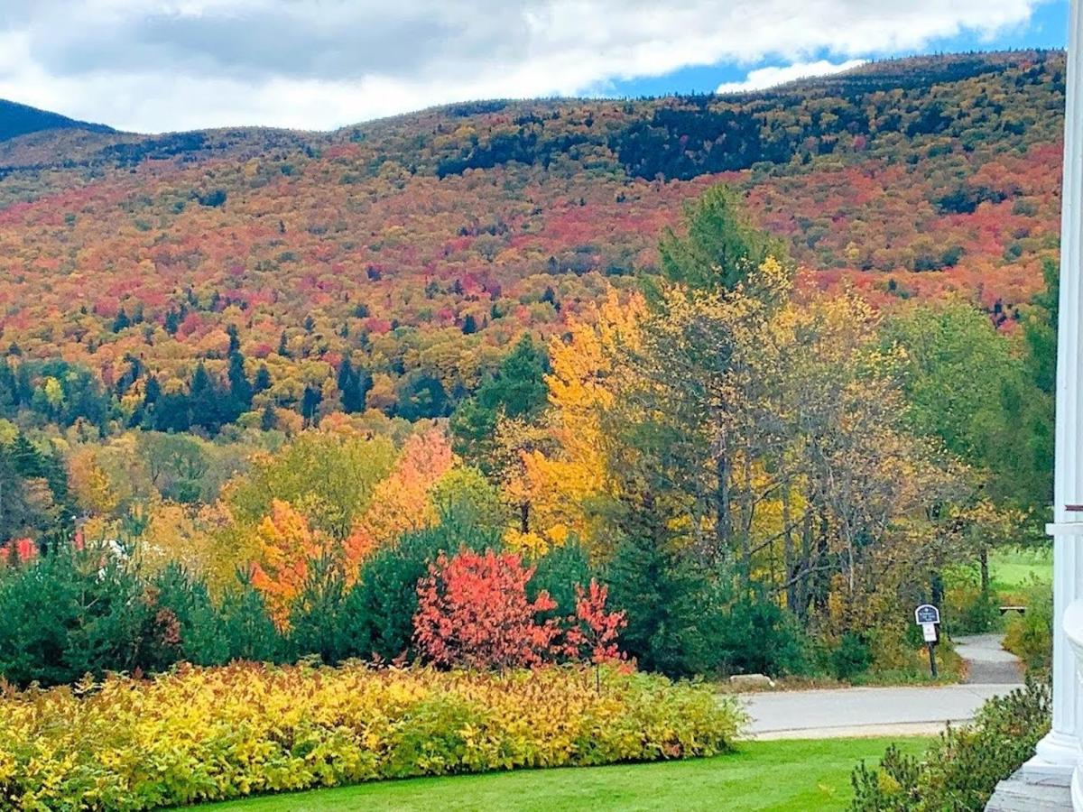 | OR Luxury 'yurt-like' home in Bretton Woods with private beach, firepit, AC, fishing and trails