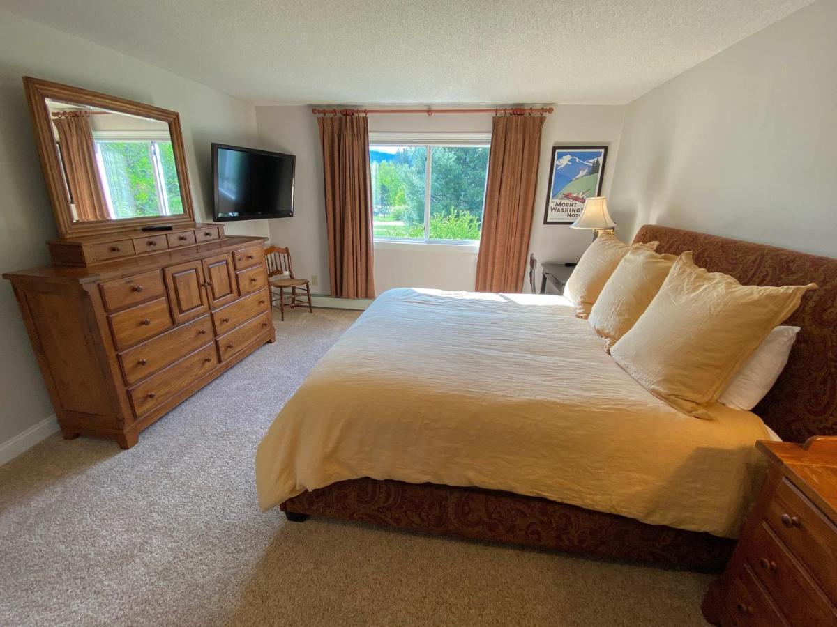  | F5 Renovated home on golf course in Bretton Woods AC
