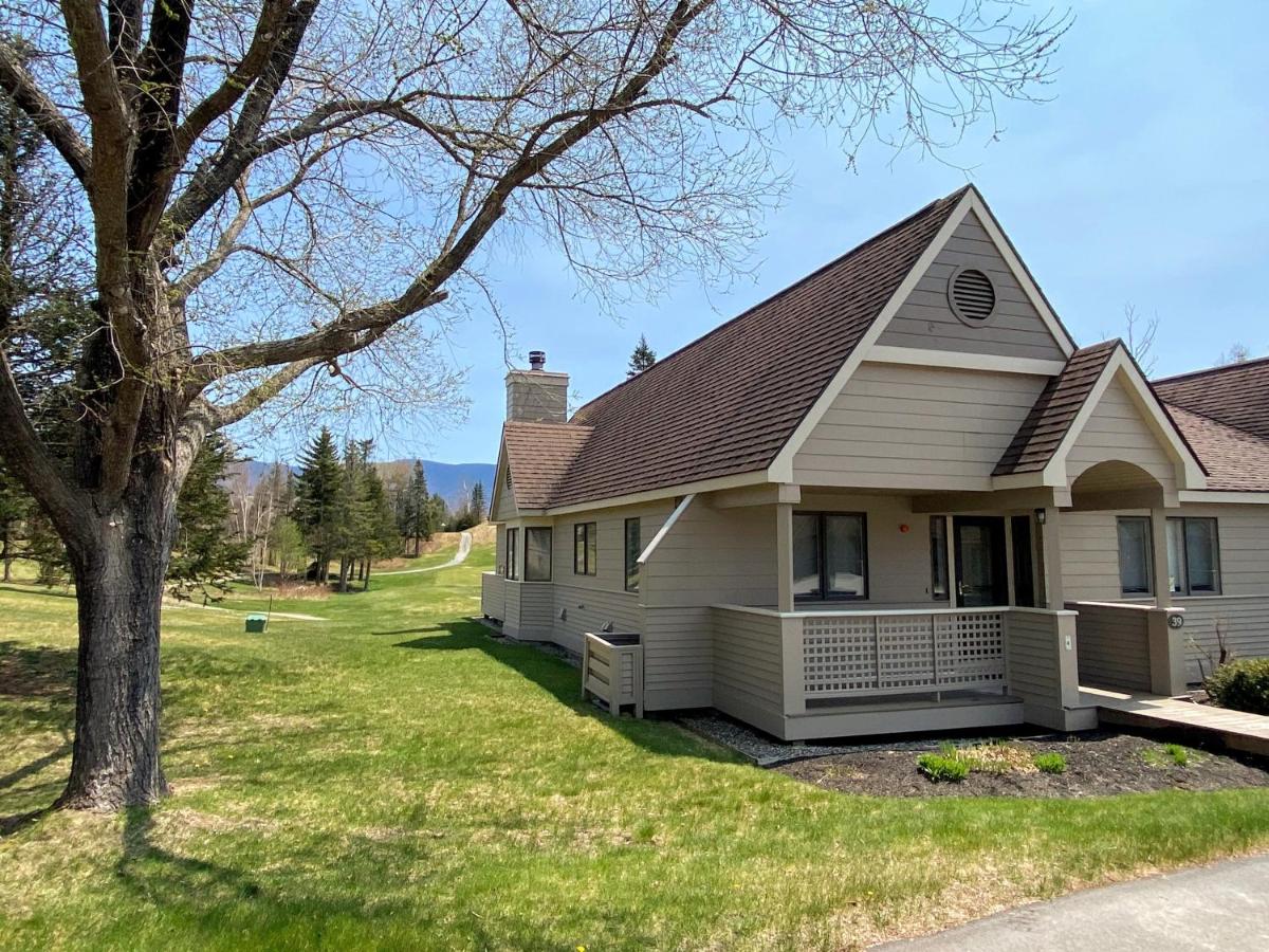 | G3 Classy Bretton townhome with AC fast wifi great mountain views right on the golf course