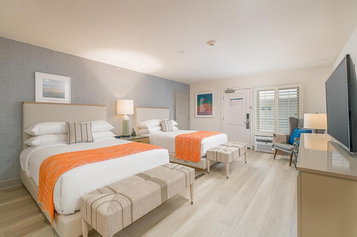 Standard Double Room with Two Double Beds at Beach Terrace