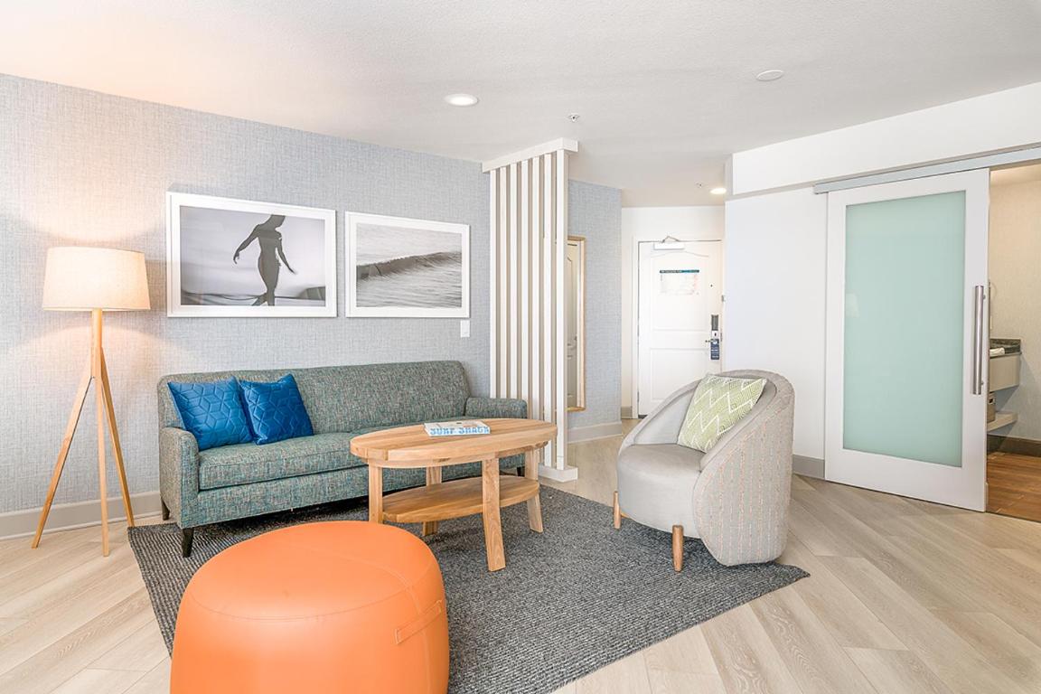 Pool View Room with Two King Beds at Beach Terrace