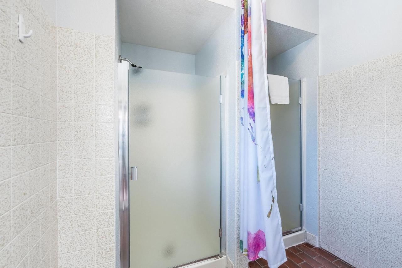 Standard Double Room - One Queen Bed & One Twin Bed, Shared Bathroom at College Inn Hotel