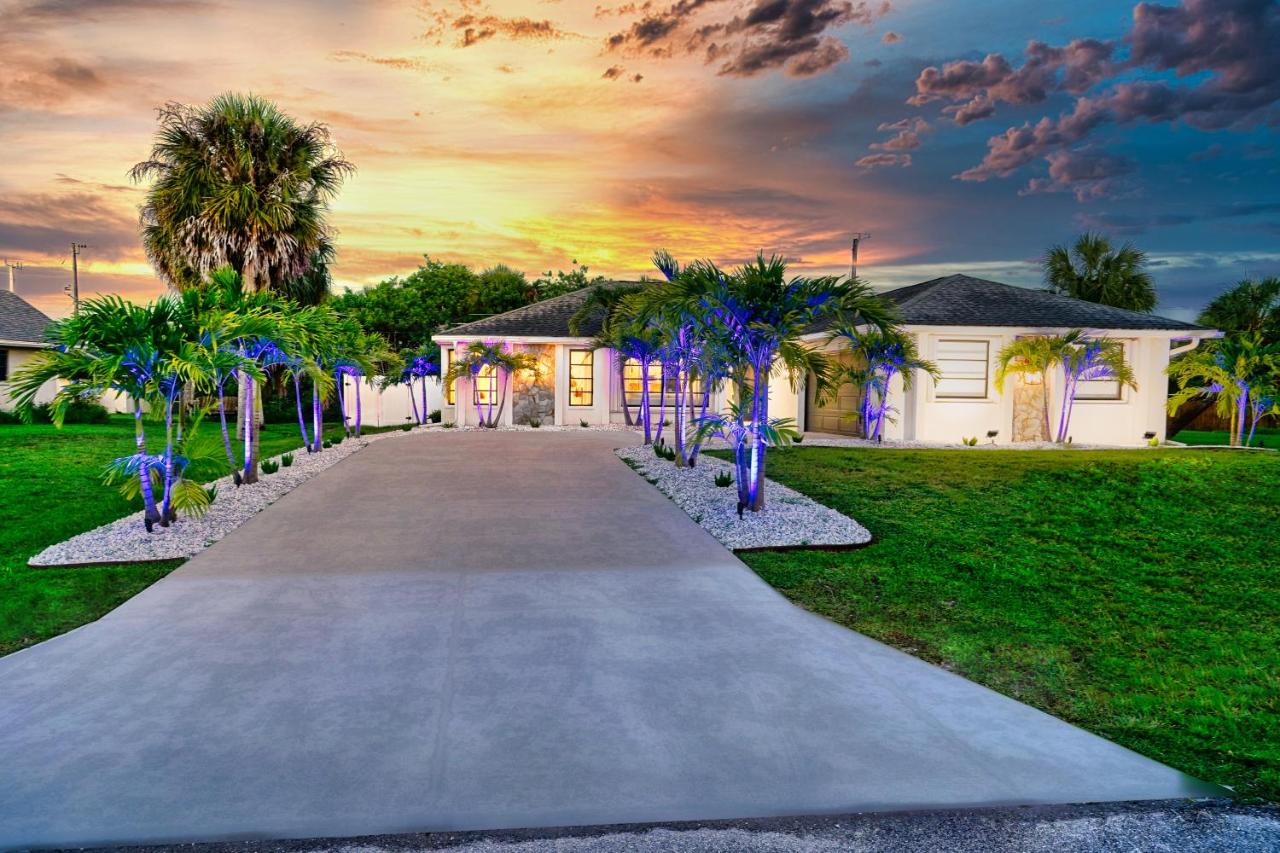  | Glamorous 3-Bedroom Villa with Heated Pool Sarasota Area