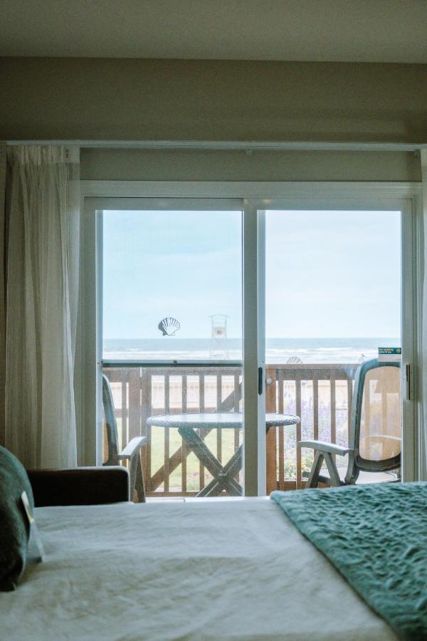 Deluxe King Suite with Ocean View at Inn at the Prom Oceanfront Seaside