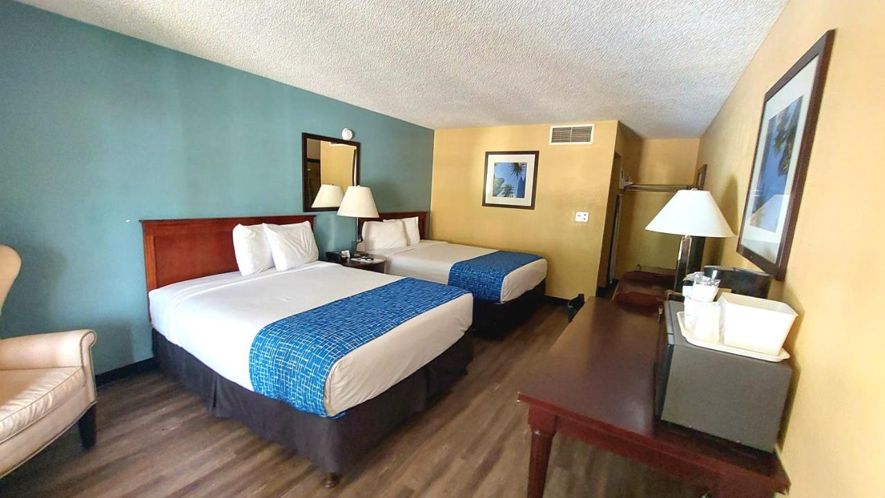 Queen Room at Ville 718