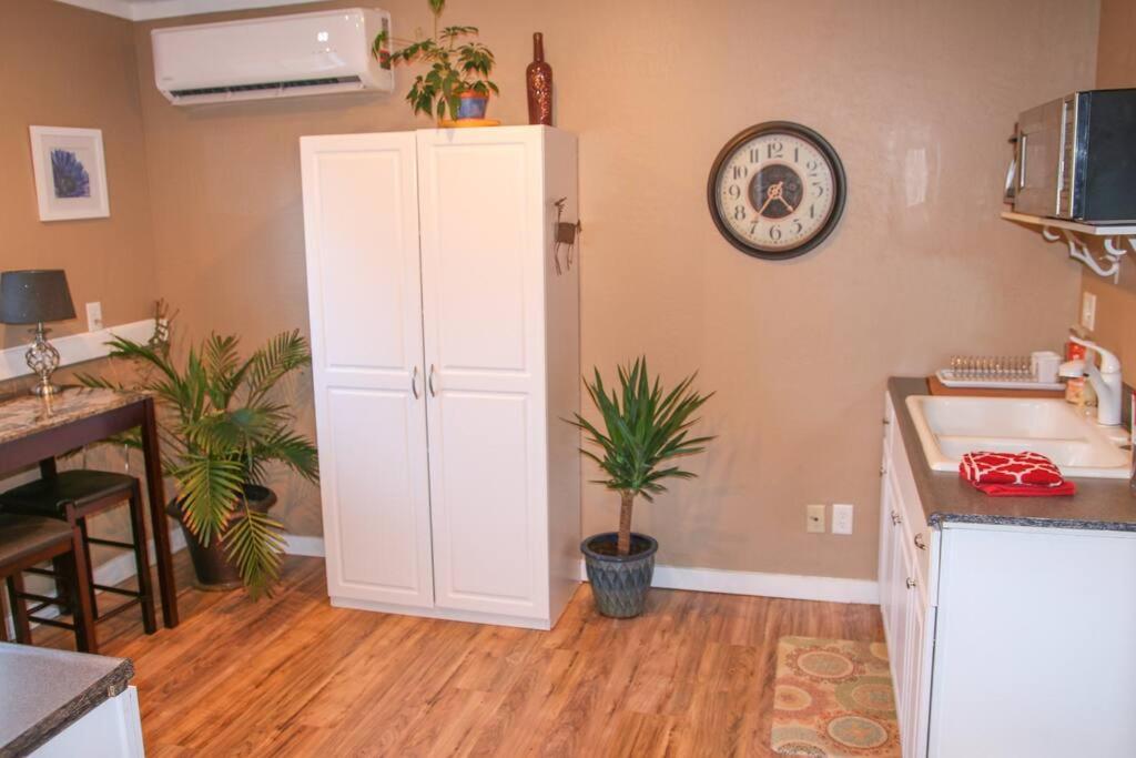  | Stunning Red Rocks; W. Sedona, Walk to trls! 1 bd!