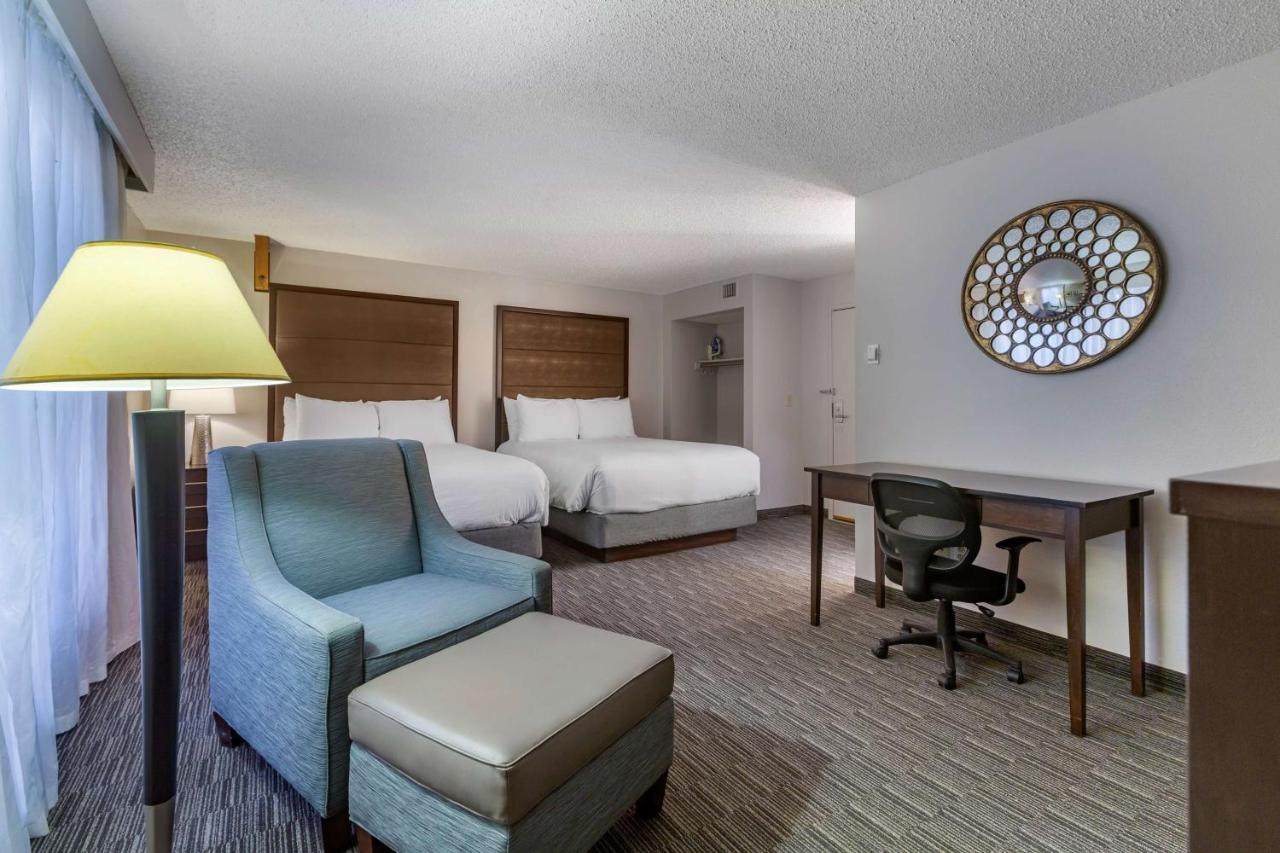 | Best Western Plus Como Park Hotel