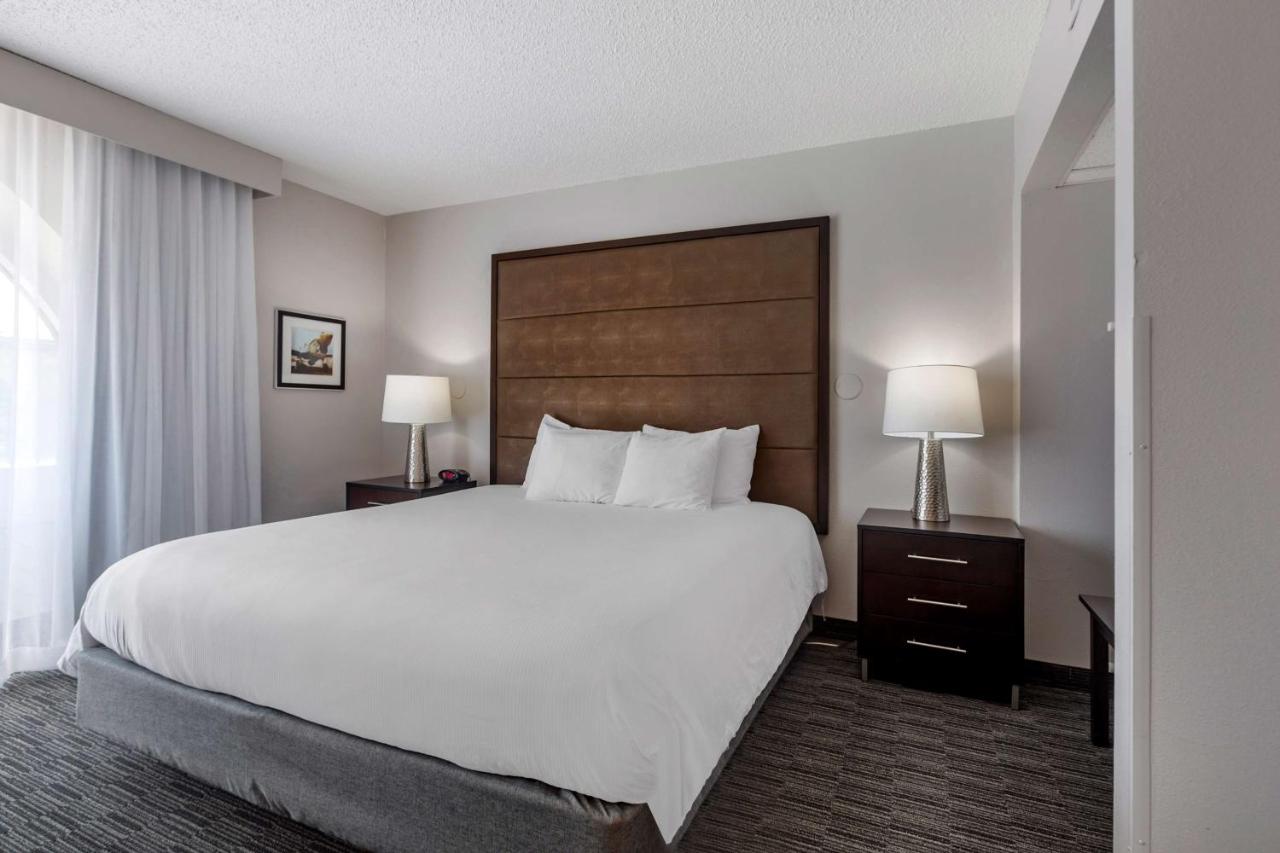 | Best Western Plus Como Park Hotel