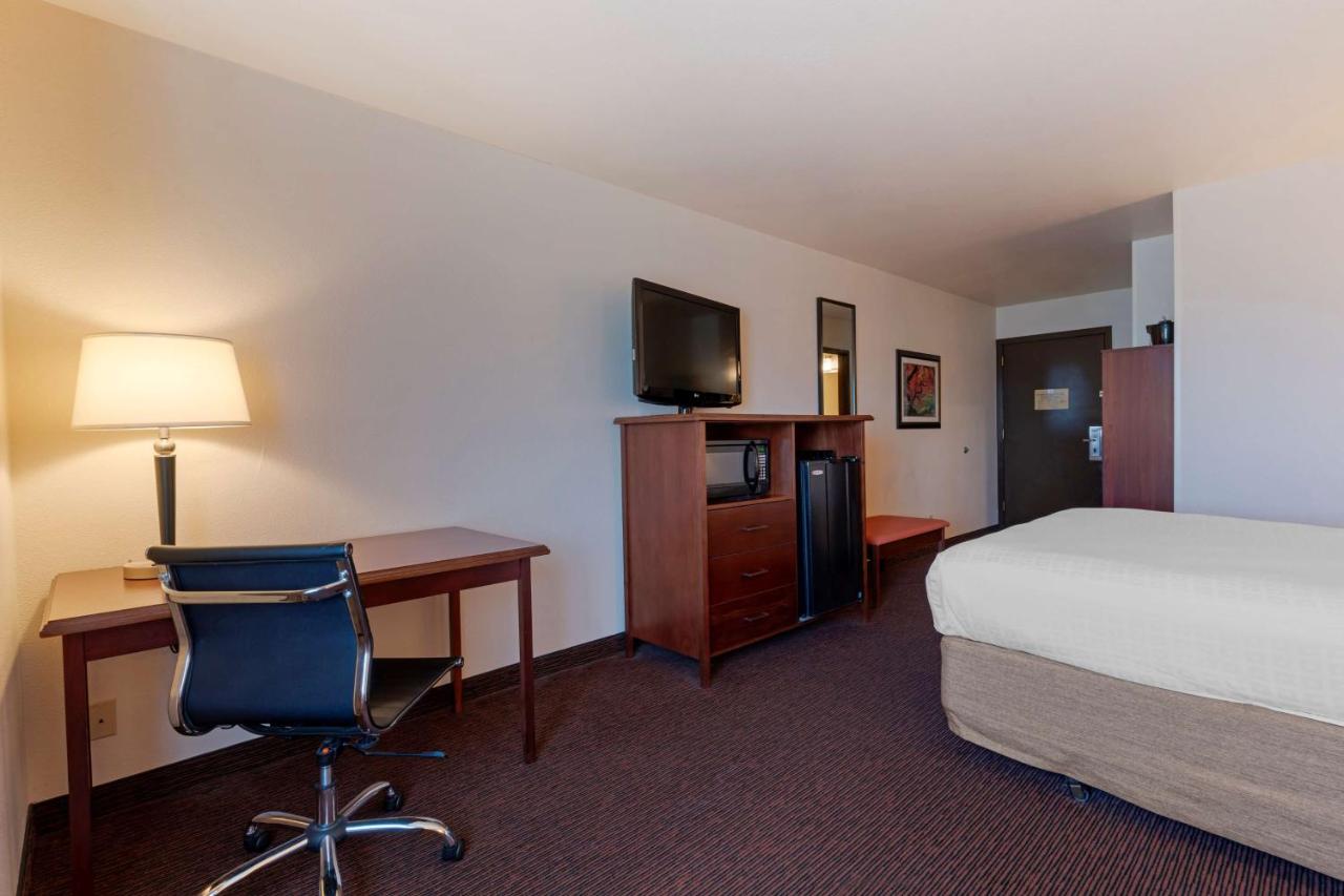 | Best Western Pony Soldier Inn - Airport