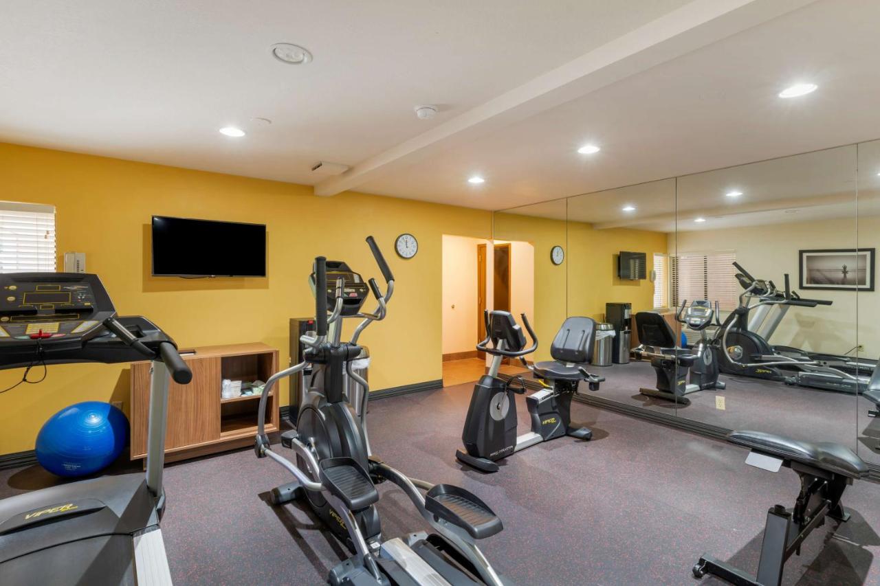 | Best Western Pony Soldier Inn - Airport
