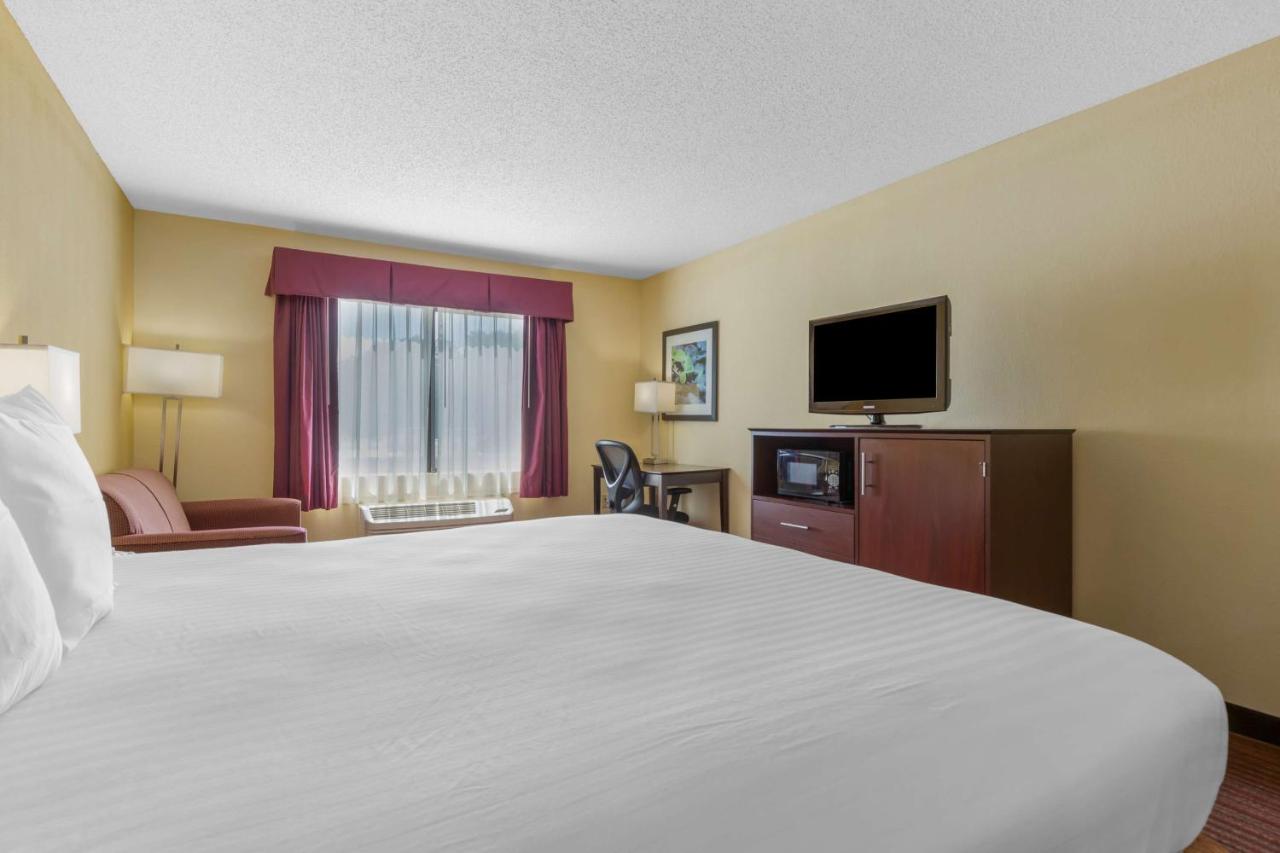 | Best Western Seneca-Clemson
