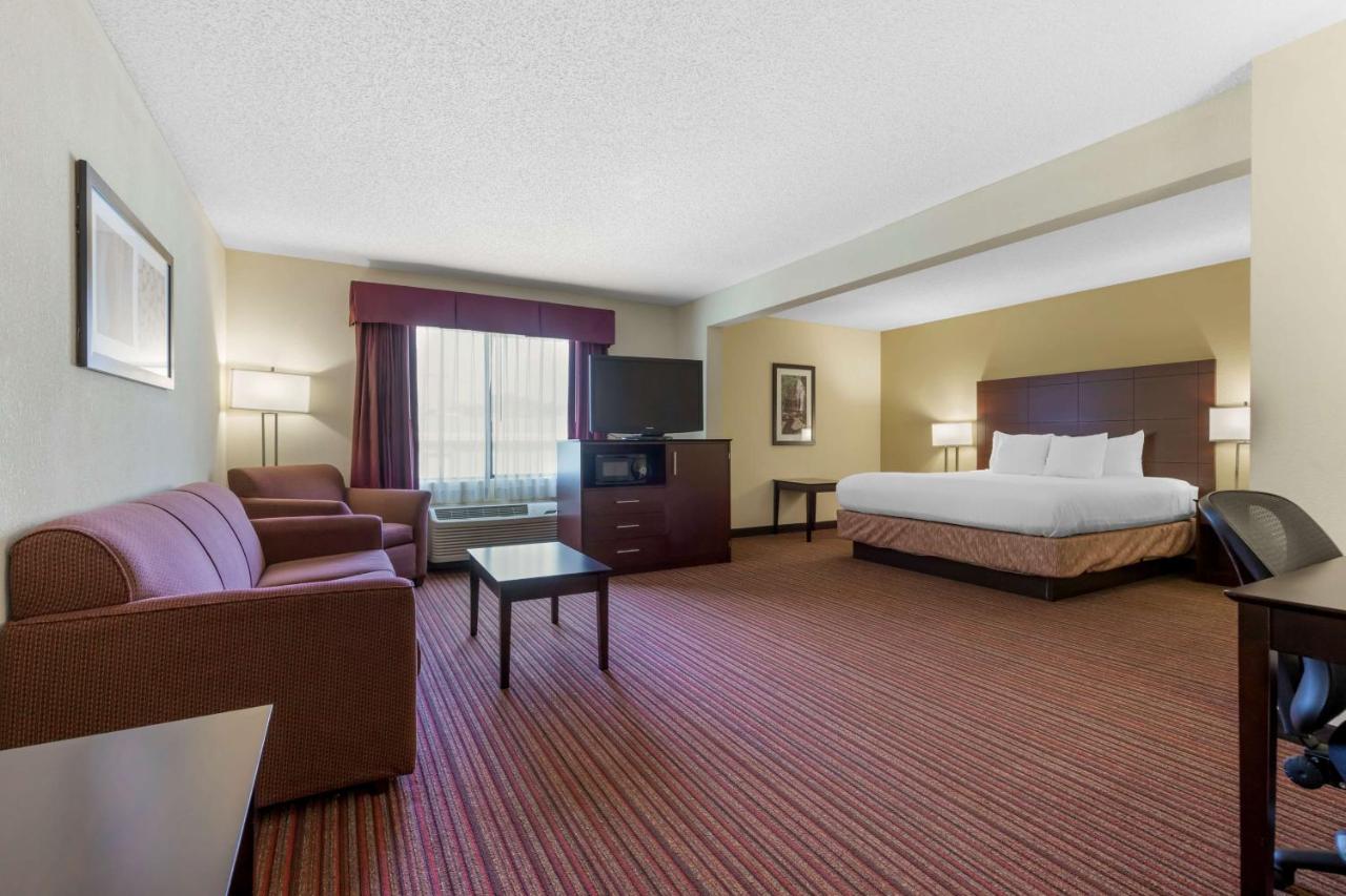 King Suite with Sofa Bed - Non Smoking at Best Western Seneca-Clemson