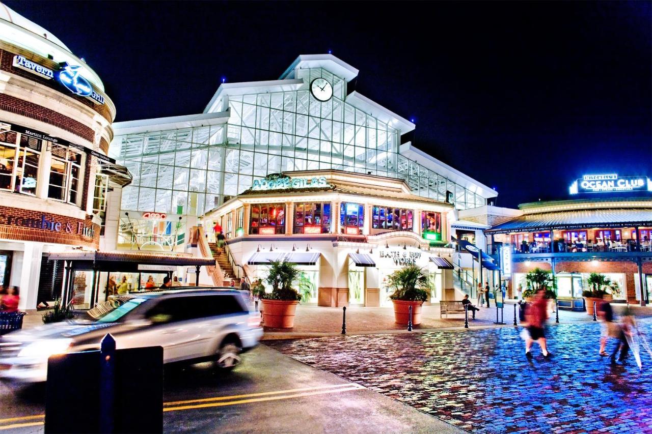 | Holiday Inn Express & Suites Columbus - Easton Area, an IHG Hotel