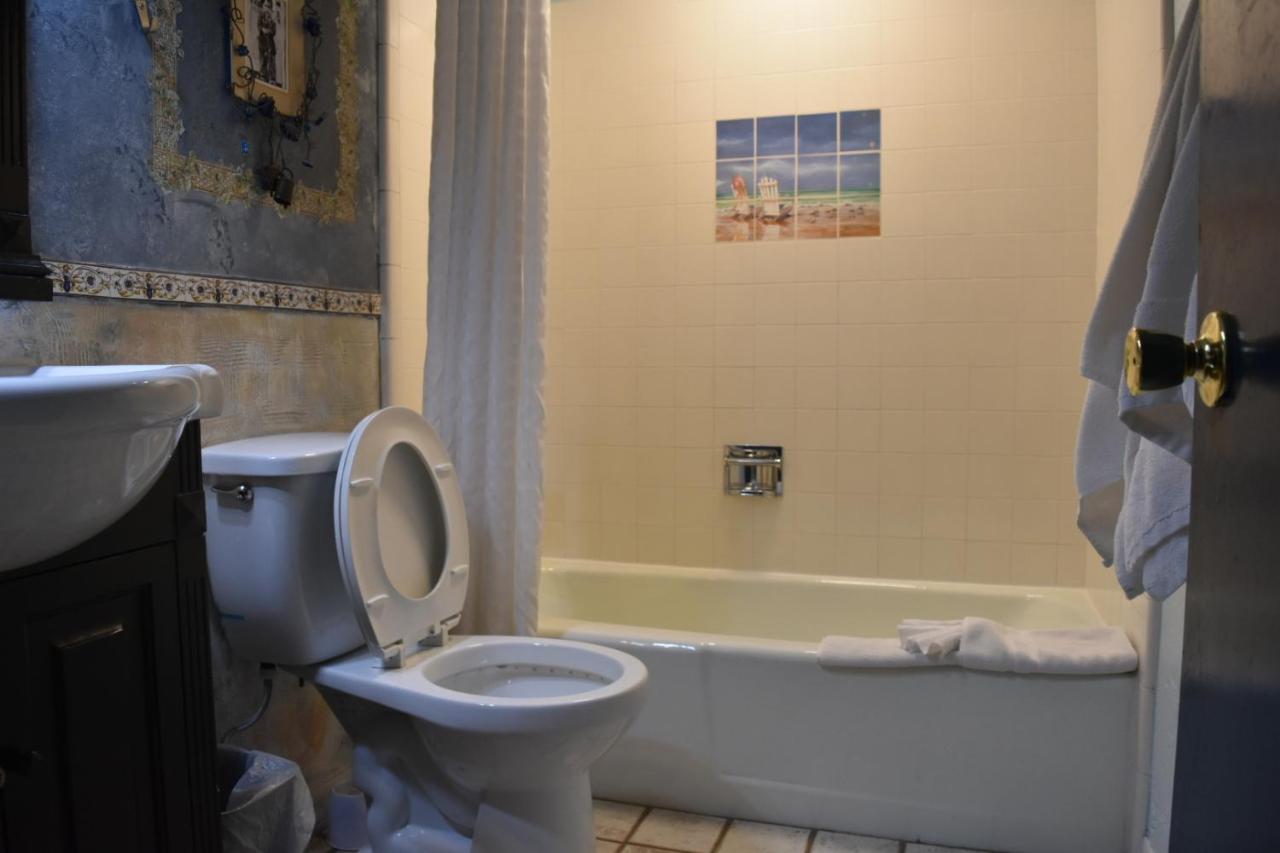  | Dumplin Patch Bed & Breakfast