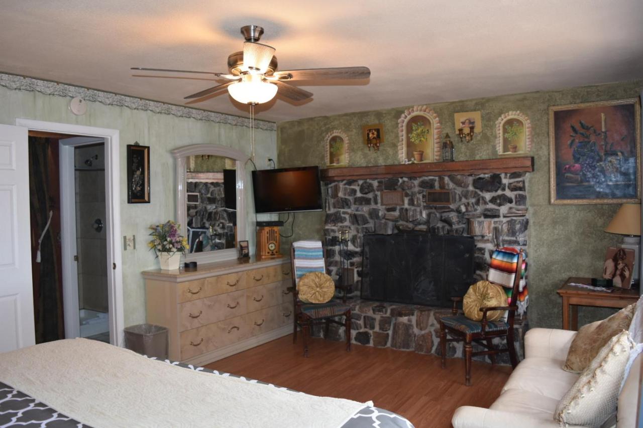  | Dumplin Patch Bed & Breakfast