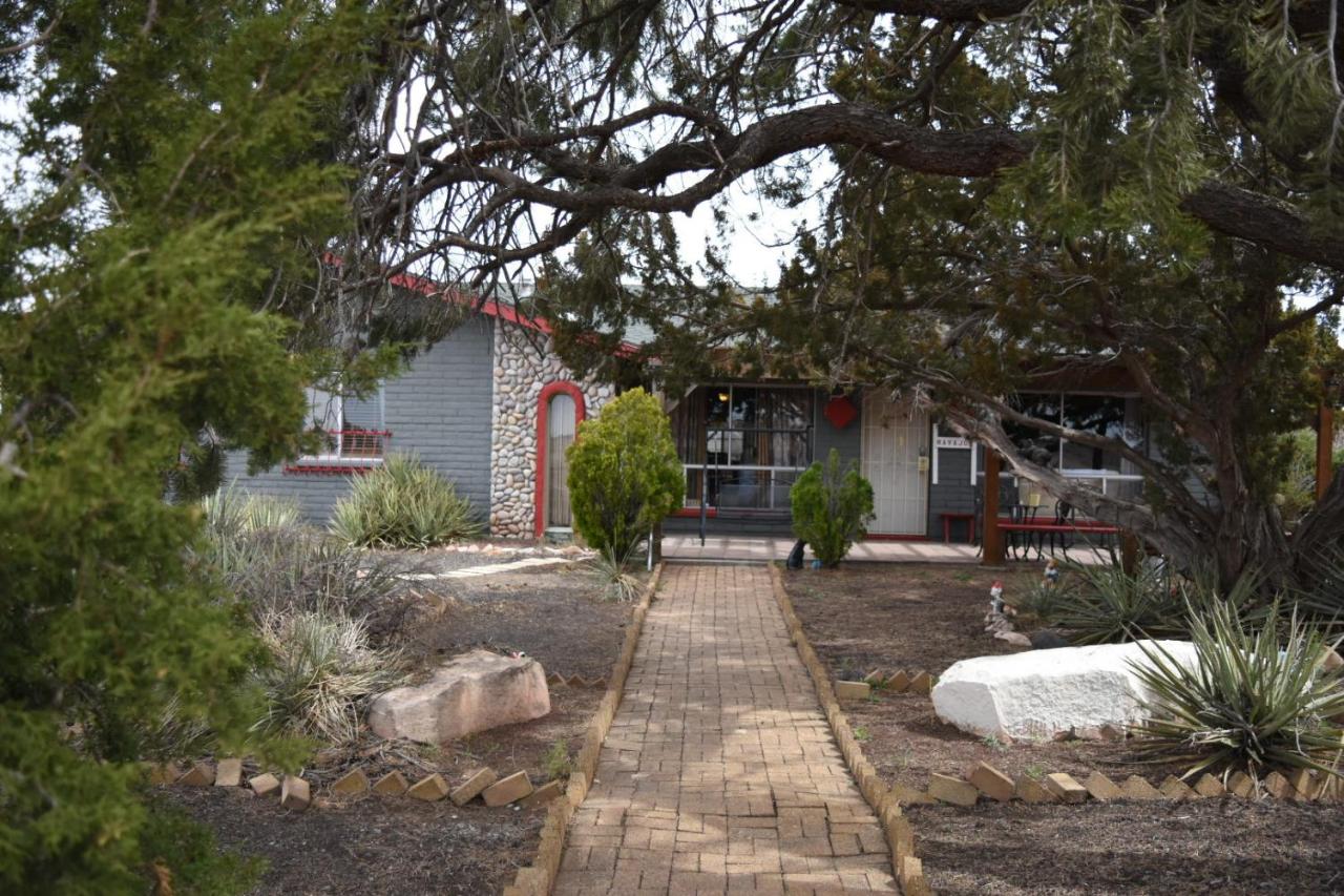  | Dumplin Patch Bed & Breakfast