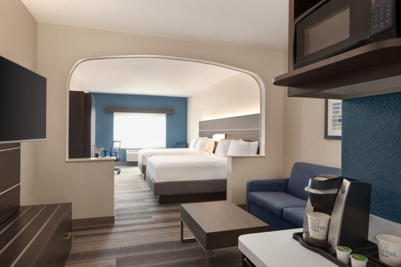 Two-Bedroom Suite - Mobility Accessible Tub at Holiday Inn Express Hotel & Suites Denver Airport by IHG