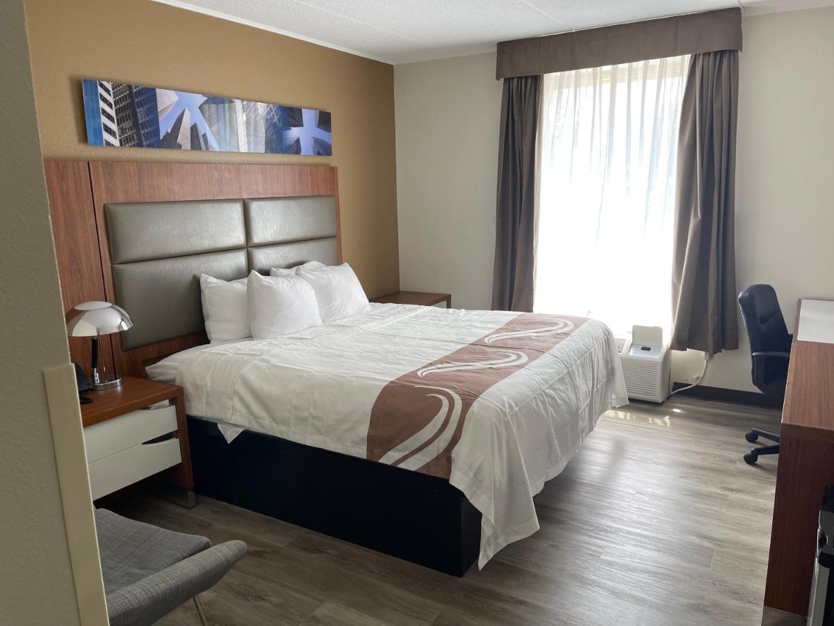 King Room- Non-Smoking at Quality Inn & Suites New Hartford - Utica