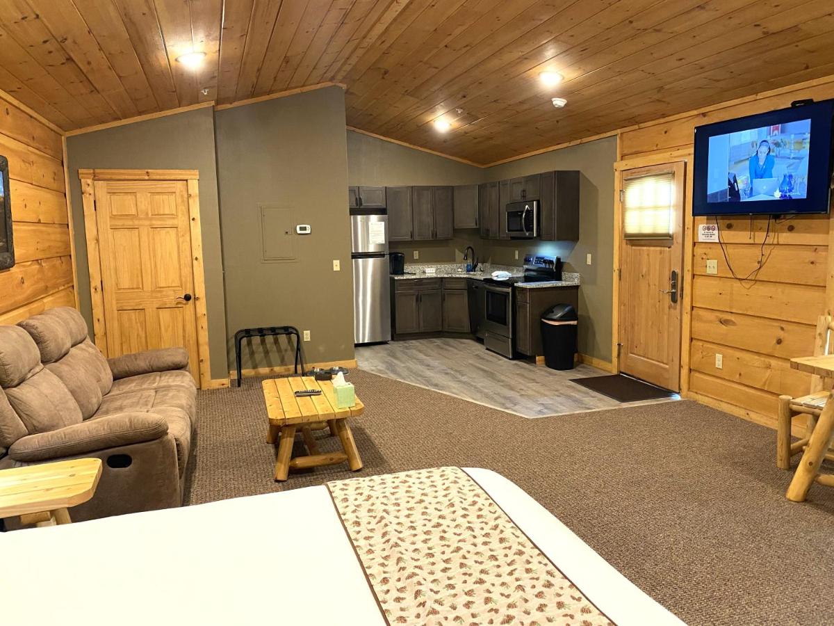  | The Lodges at Sunset Village