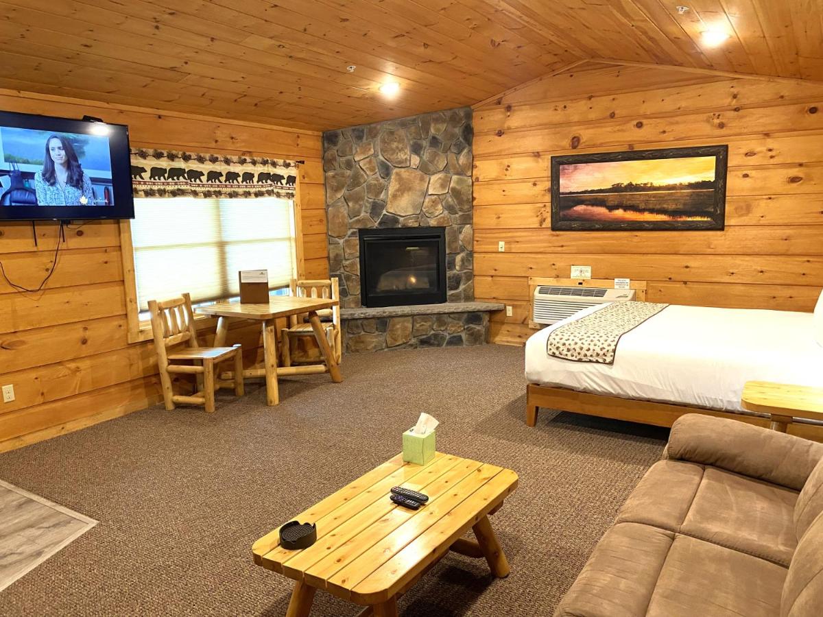  | The Lodges at Sunset Village