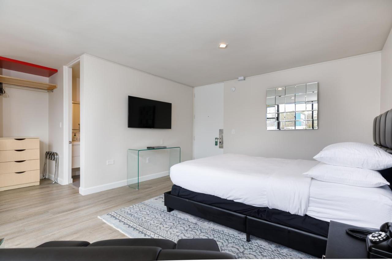 | Park Plaza Lodge