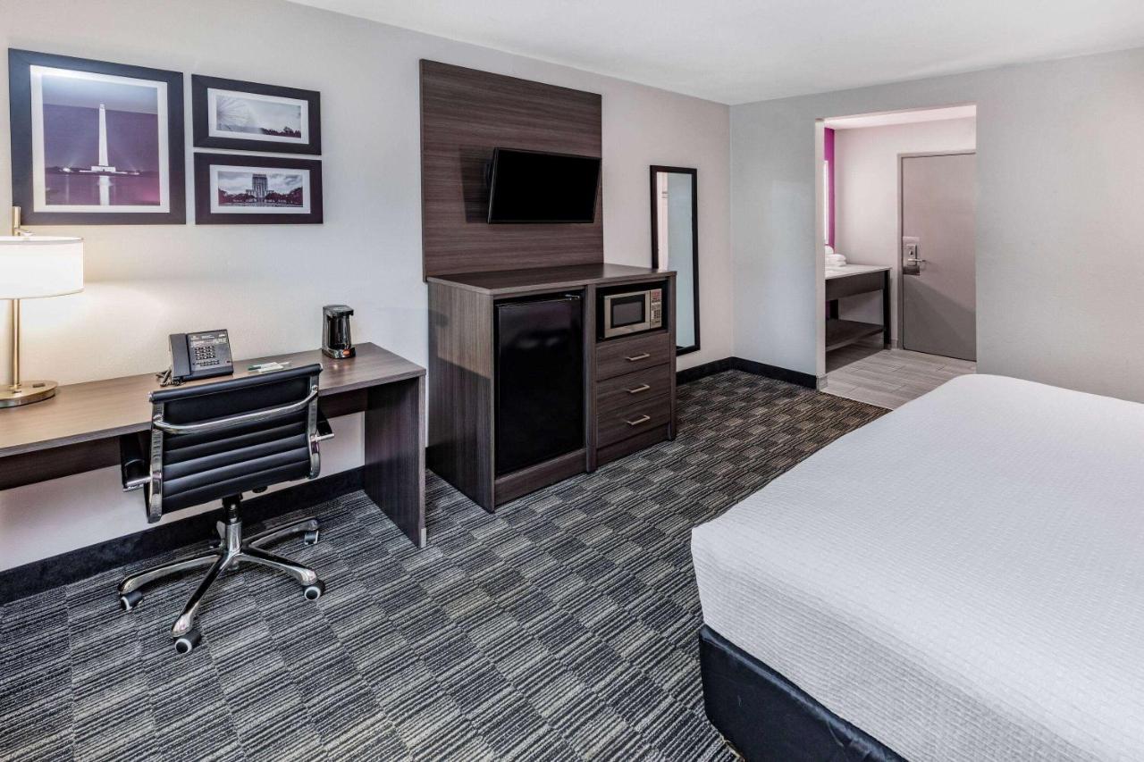 | La Quinta by Wyndham Houston Southwest