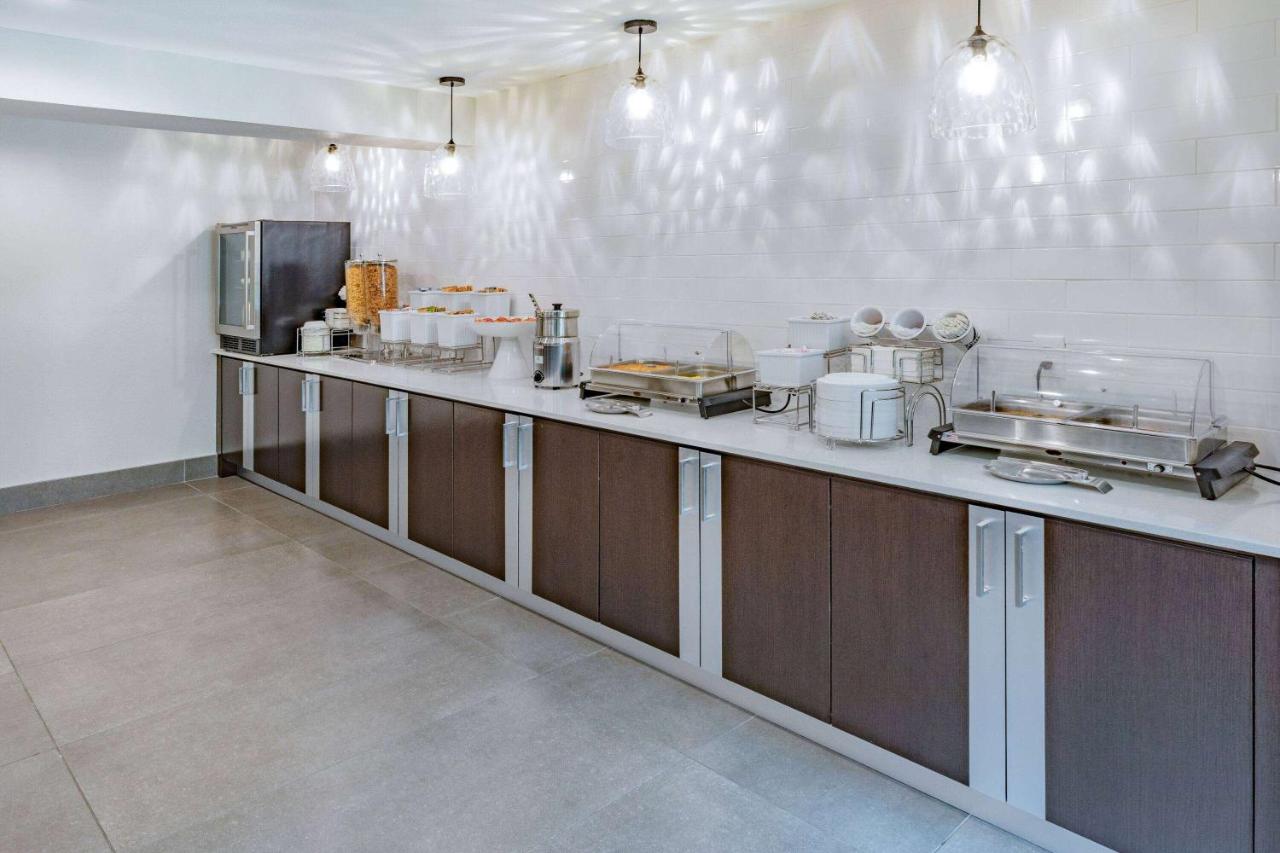  | La Quinta by Wyndham Houston Southwest