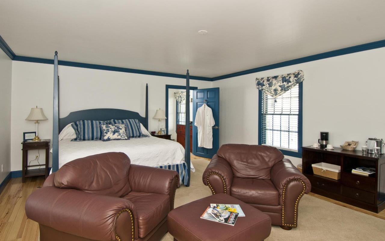 | Inn at Osprey Point