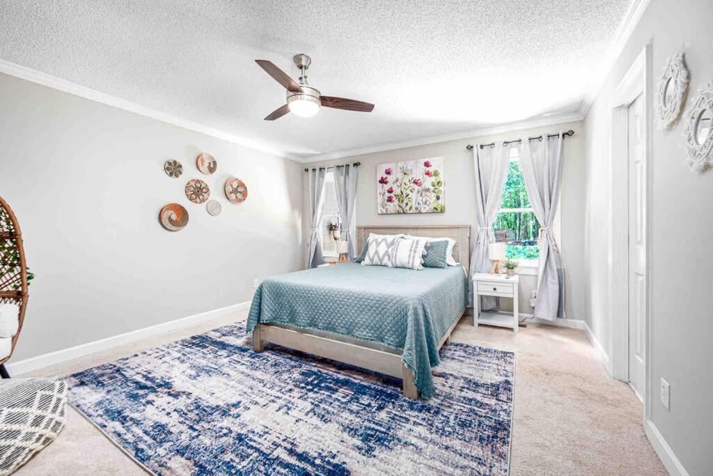 | Cozy Boho Kildaire Farms Home- near Downtown