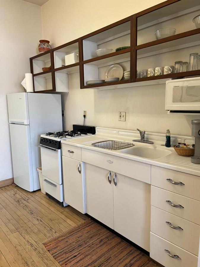 | Canyon Rose Suites