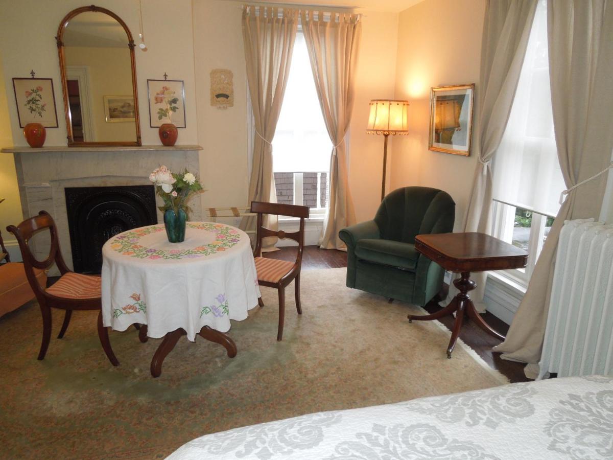  | Victorian Bed & Breakfast of Staten Island