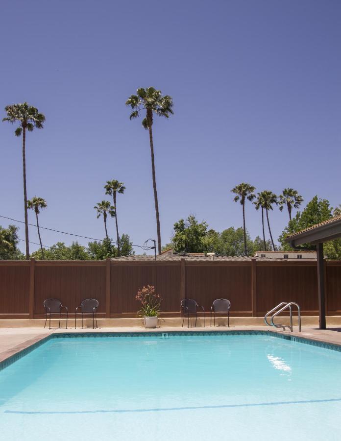 | Casa Ojai Inn